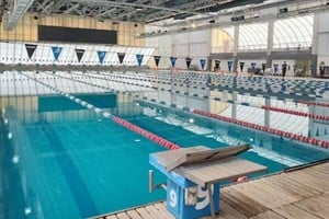 El hecho ocurrió en el natatorio municipal Alberto Zorrilla, donde la víctima había asistido a una clase y luego permaneció en la pileta haciendo inmersiones.