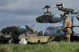 Estados Unidos evalúa el despliegue de refuerzos militares en la guerra con Irán. Crédito: Reuters.