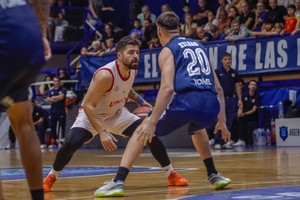 El tatengue quedó con récord de 12-16 y sueña con los playoffs. Foto: LNB.