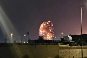 Las defensas aéreas saudíes interceptaron ocho misiles lanzados hacia Riad. Crédito: Xinhua