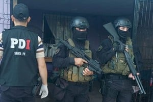 El Grupo de Operaciones Especiales realizó las irrupciones. Foto: El Litoral