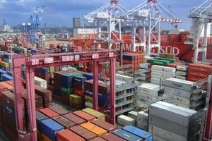 El Indec informó que la economía creció 4,4% en 2025. En el cuarto trimestre subió 2,1% interanual, pero mostró una merma respecto a los períodos previos.