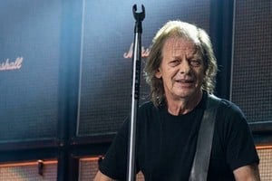 Stevie Young de AC/DC recibió el alta tras su internación en Buenos Aires.
