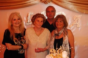 Ana María, Doña Chiche, Dito y Aurora. Integrantes de la familia Rosso. Gentileza
