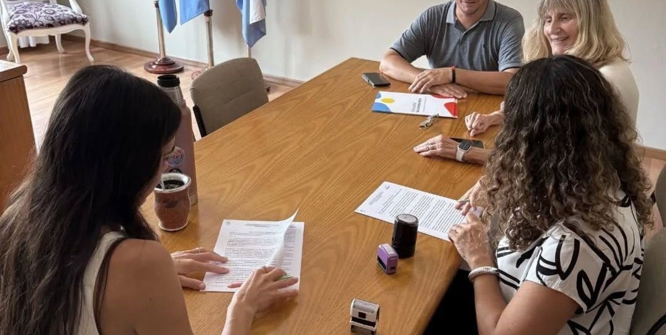 Nuevo convenio educativo amplía oportunidades de formación en San Jerónimo Norte