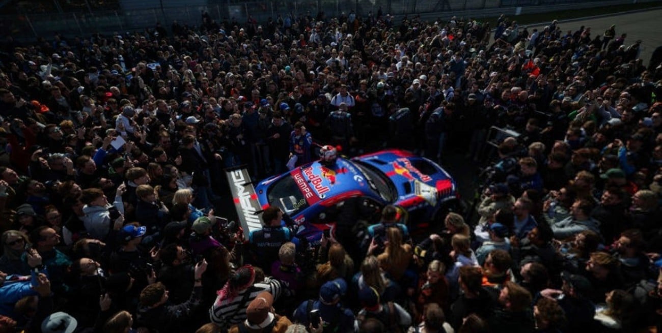 Verstappen conquista el "Infierno Verde": debut y victoria aplastante con Mercedes