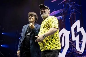 Buira no solo fue el baterista de los discos más icónicos de Los Piojos, sino que fue el arquitecto de ese puente rítmico entre el rock y el candombe que definió la identidad de la banda de El Palomar.