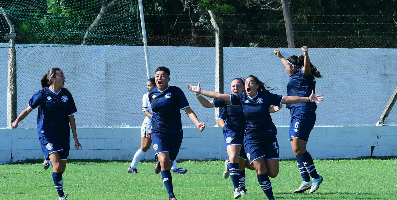 Independiente Rivadavia, campeón de la Copa Federal Femenina en Santa Fe