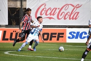 Atlético de Rafaela consiguió un triunfo agónico por 1 a 0 ante Chacarita, en condición de visitante, por la sexta fecha de la Primera Nacional.