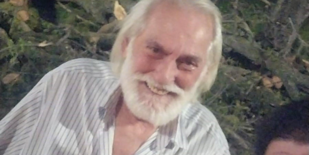 Un árbol caído, una historia intacta: el temporal reveló un recuerdo de amor en el Parque Líbano