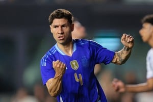 Gonzalo Montiel fue desafectado de la Selección por una lesión muscular en la pierna izquierda. Foto: Reuters