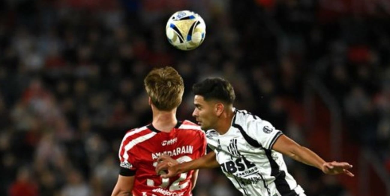 Estudiantes de La Plata goleó a Central Córdoba