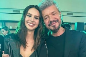 La decisión de la Justicia estaría vinculada a la propia influencer, quien se negó desde un principio a entregar su celular.