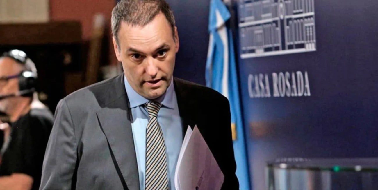 De nuevo en el atril, Adorni también adelantó un primer paquete de leyes para el Congreso