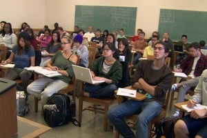 Fotograma de “At Berkeley” de Wiseman. Foto: Zipporah Films