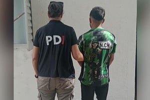 Efectivos de la PDI detuvieron el viernes 20 de marzo a R.M.A. de 21 años. Foto: Prensa PDI