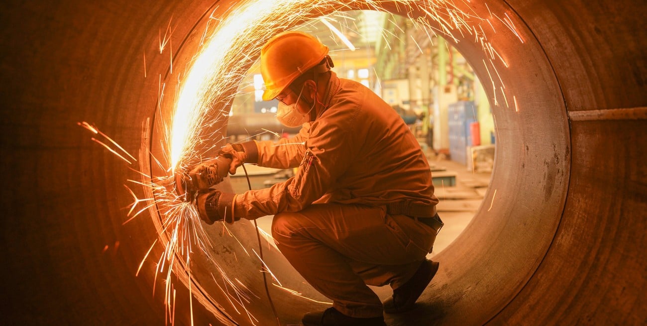 La contracción industrial parece haber encontrado un punto de débil retorno

