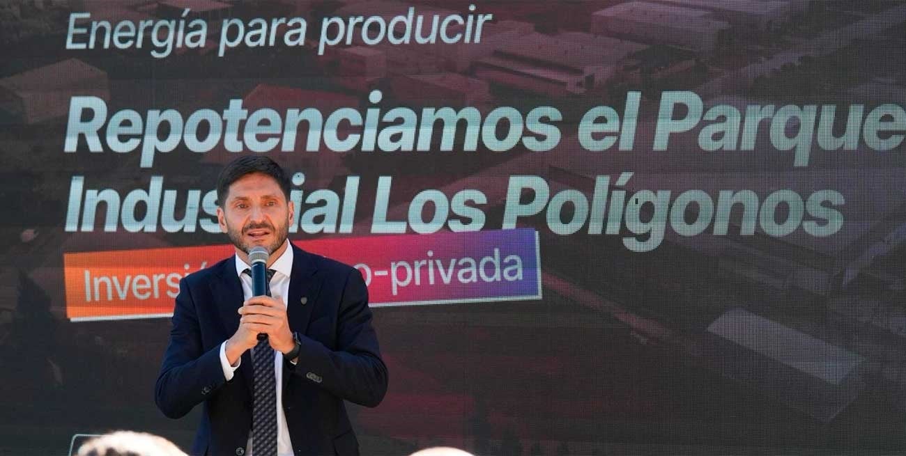 Pullaro inauguró una obra energética en Los Polígonos I para ampliar la producción y generar más empleo