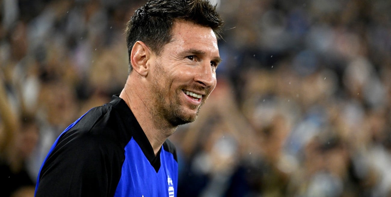 Messi arranca como suplente ante Mauritania: cuántas veces le pasó en Argentina