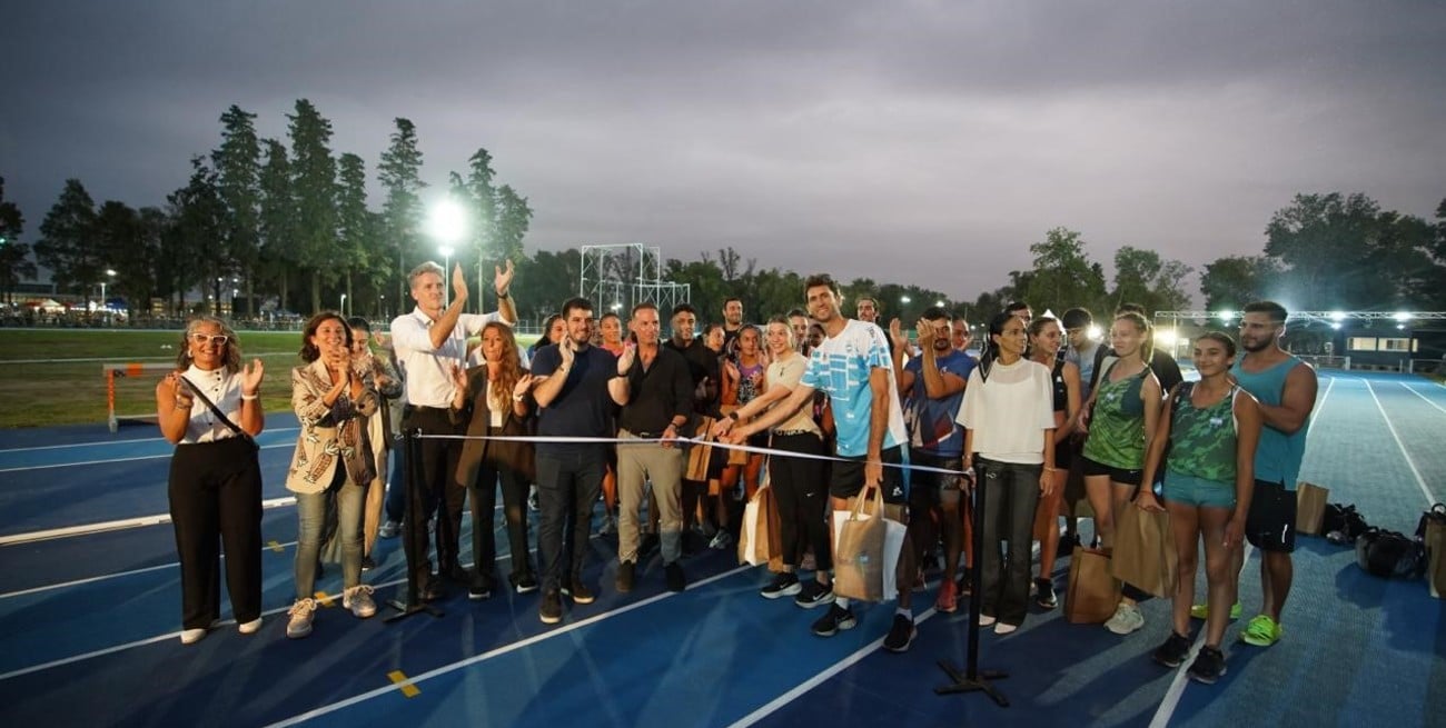 La provincia de Santa Fe inauguró en Venado Tuerto la pista de atletismo más moderna del país
