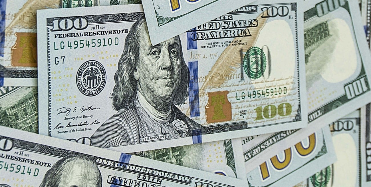 Así cerró el dólar en los bancos argentinos este miércoles 1 de abril