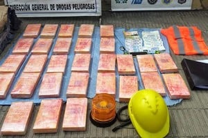 La droga había quedado varada en Aguas Blancas después del primer siniestro.