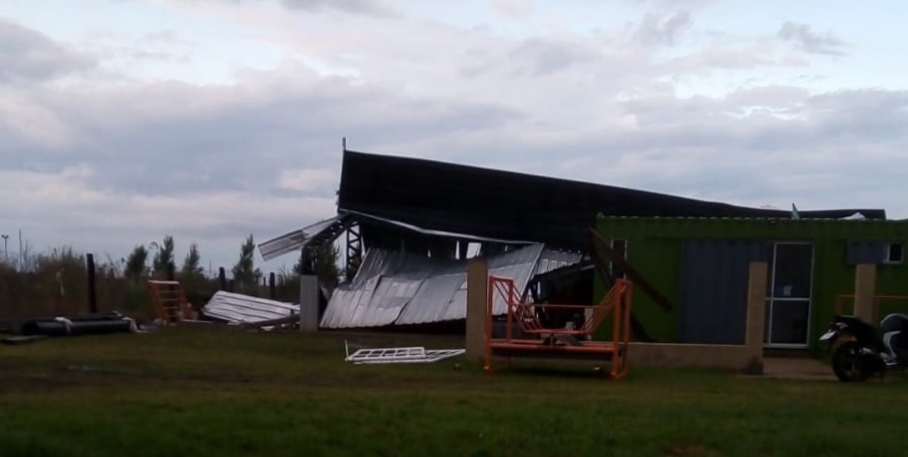 Un violento temporal azotó el sur santafesino: tornado y destrozos en Montes de Oca y Bouquet