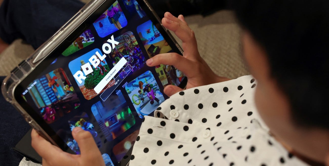 Comenzó la prohibición de redes sociales para menores en Indonesia