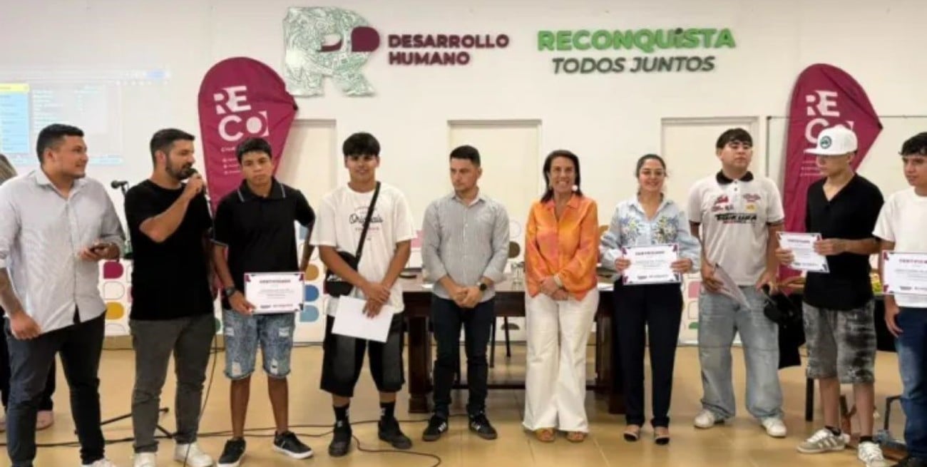 Reconquista: entrega de certificados a jóvenes que participaron del programa Nueva Oportunidad