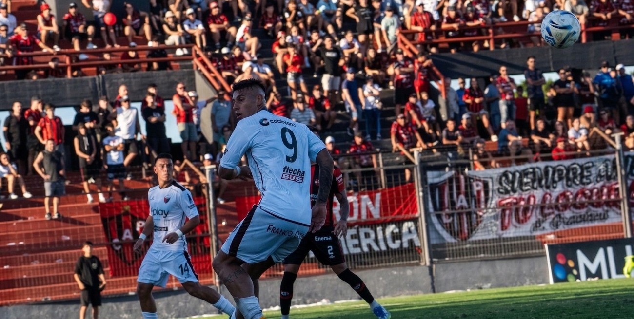 Colón ganó de visitante tras ocho meses y a un rival al que nunca había vencido en su cancha