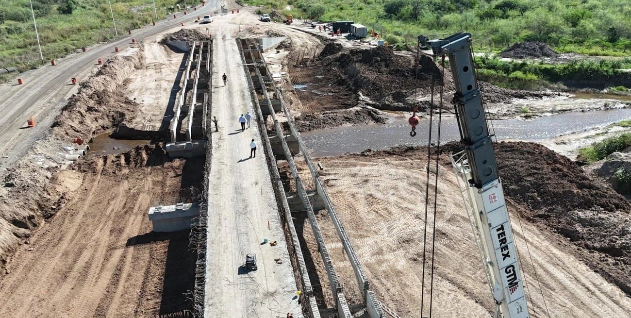 Michlig destacó avances en el ensanchamiento de tres nuevos puentes sobre la Ruta Provincial N° 4