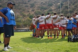 Ocho cambios en el quince inicial de Capibaras para jugar esta noche ante Dogos.