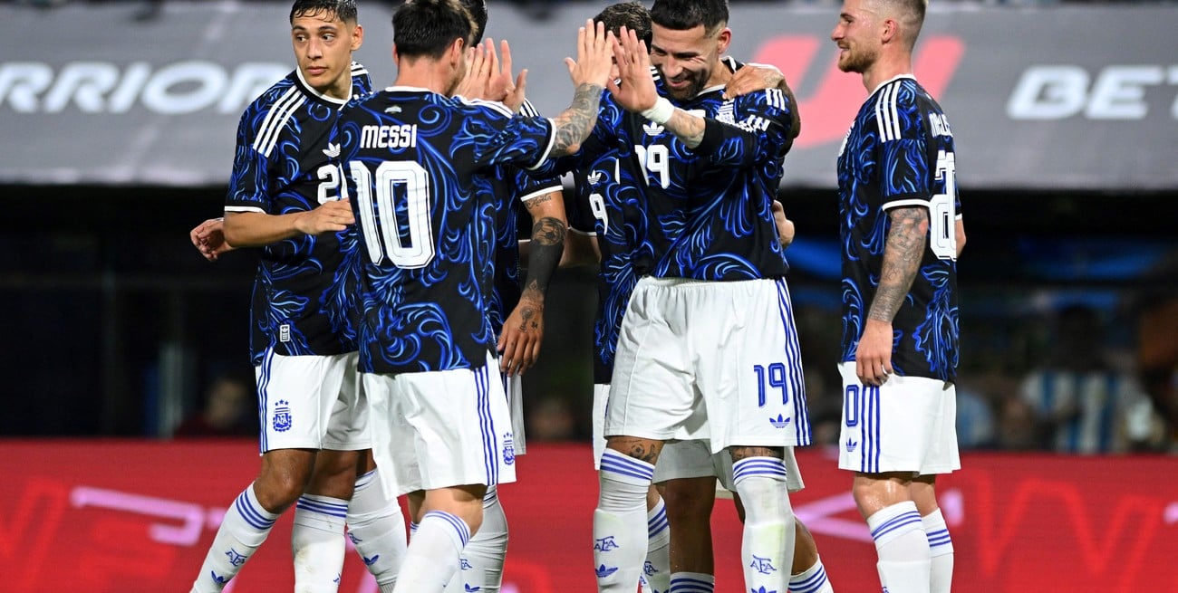 Argentina goleó a Zambia en La Bombonera con Messi como figura