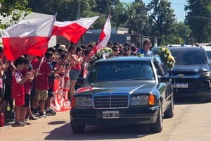 Desgarradora despedida a Ian Cabrera tras tragedia escolar en San Cristóbal.