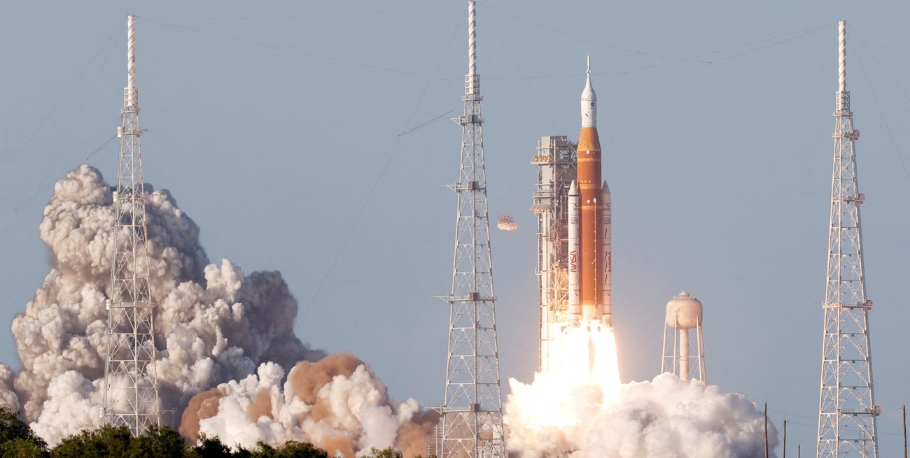 Despegó Artemis II: cuatro astronautas partieron rumbo a la Luna tras 50 años