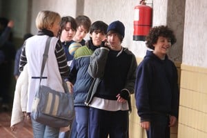 "La invitación es a pensar el papel de la empatía en la construcción de una experiencia escolar que fortalezca la autoestima", sostiene la pedagoga. Foto: Garín/Archivo