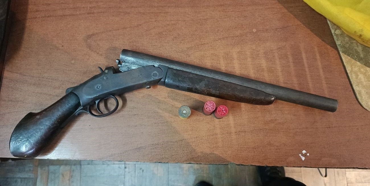 Lo detuvieron en Santa Fe con una escopeta recortada y en bicicleta