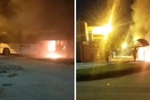 El vehículo fue consumido por las llamas