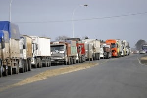 El tránsito pesado, con carga del sector productivo, el principal concurrente en la A012. Marcelo Manera.