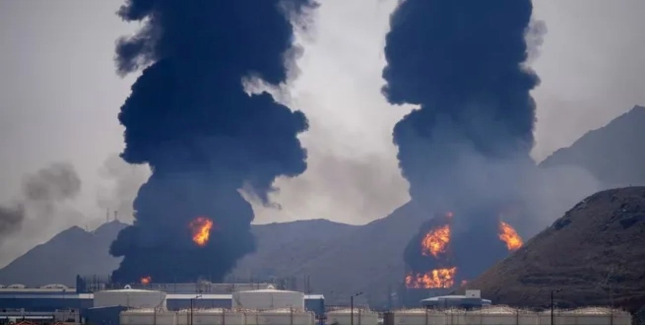 Ataques de EE.UU. a Irán y represalias sobre instalaciones petroleras en el Golfo 