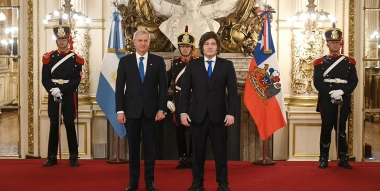 Milei y Kast sellan una nueva alianza política y reconfiguran el eje con Chile