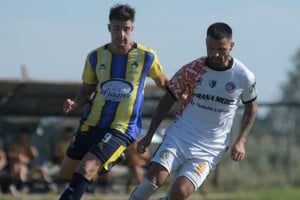 Cosmos vs Atlético Paraná. Gentileza