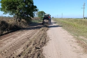 Fuerte trabajo en la red vial rural de San Jerónimo Norte en el mes de marzo.