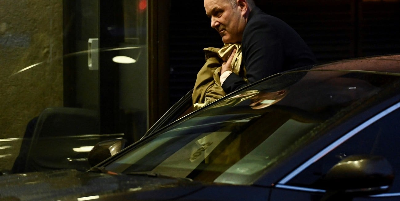 Sturzenegger llega al Senado en un contexto de fuerte debate político
