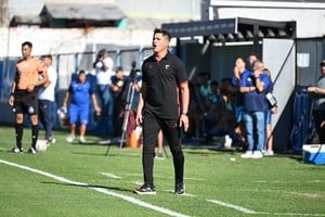 Ezequiel Medrán, el día del "desastre futbolístico" ante San Telmo. Se ve que la autocrítica interna fue profunda. Vinieron luego dos victorias que borraron aquella pésima imagen.