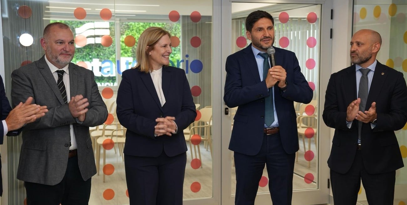 Santa Fe inauguró una embajada comercial en CABA para impulsar empresas y pymes