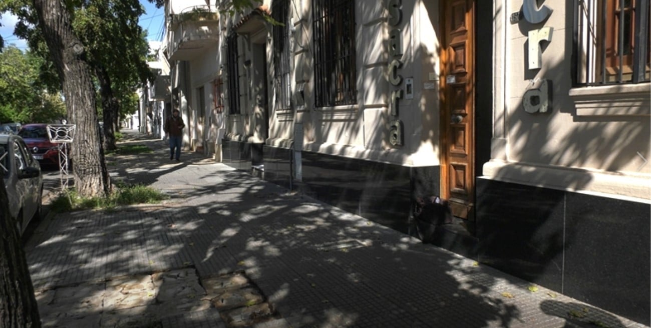 Barrio Sur: vecinos reportan robos en viviendas y sustracción de losetas en la vía pública