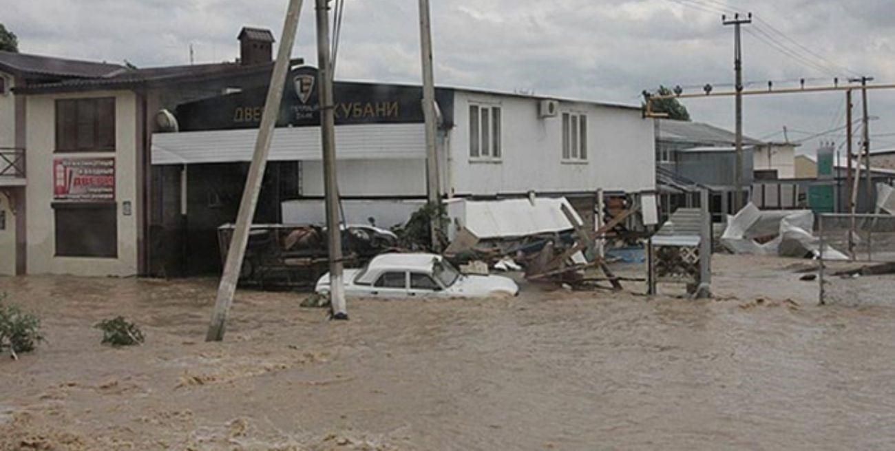 Inundaciones en Rusia dejaron al menos cinco muertos y miles de evacuados