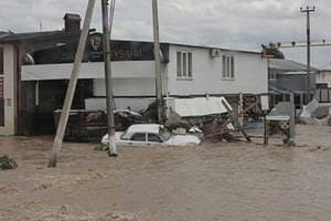 Temporal devastador en el sur de Rusia: pueblos anegados y miles de personas fuera de sus casas.