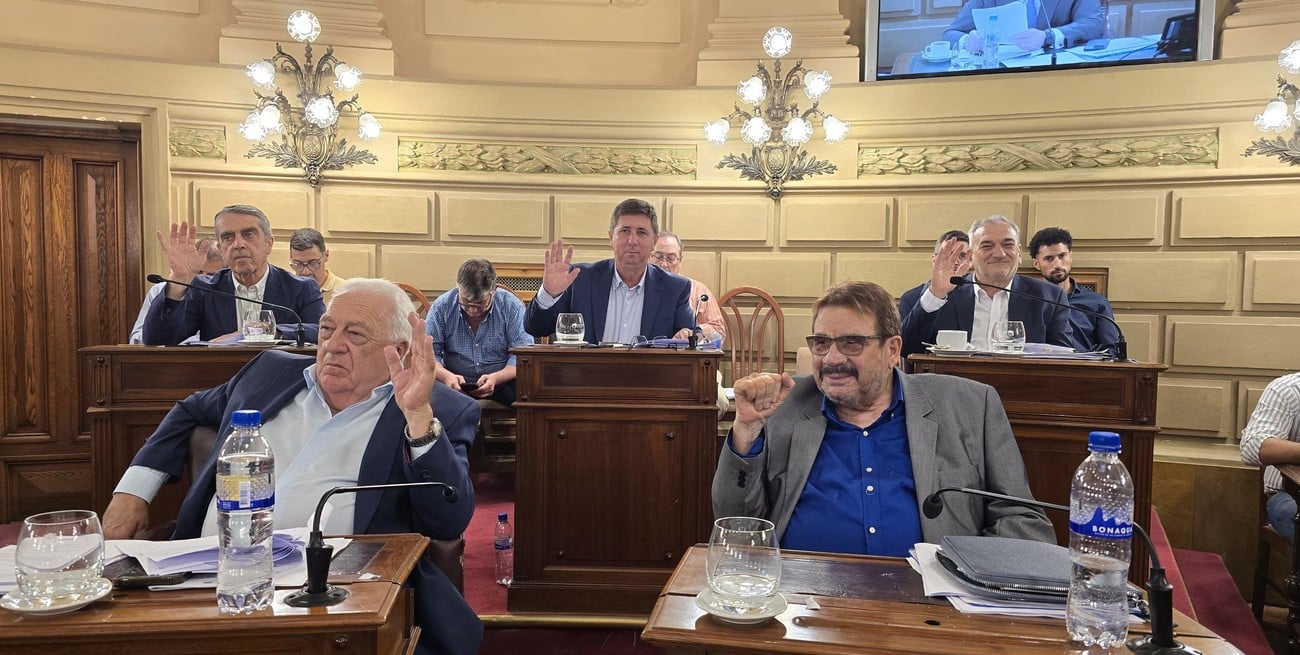 El bloque de senadores del PJ presenta un Código Electoral para unificar reglas y actualizar el sistema de votación en Santa Fe